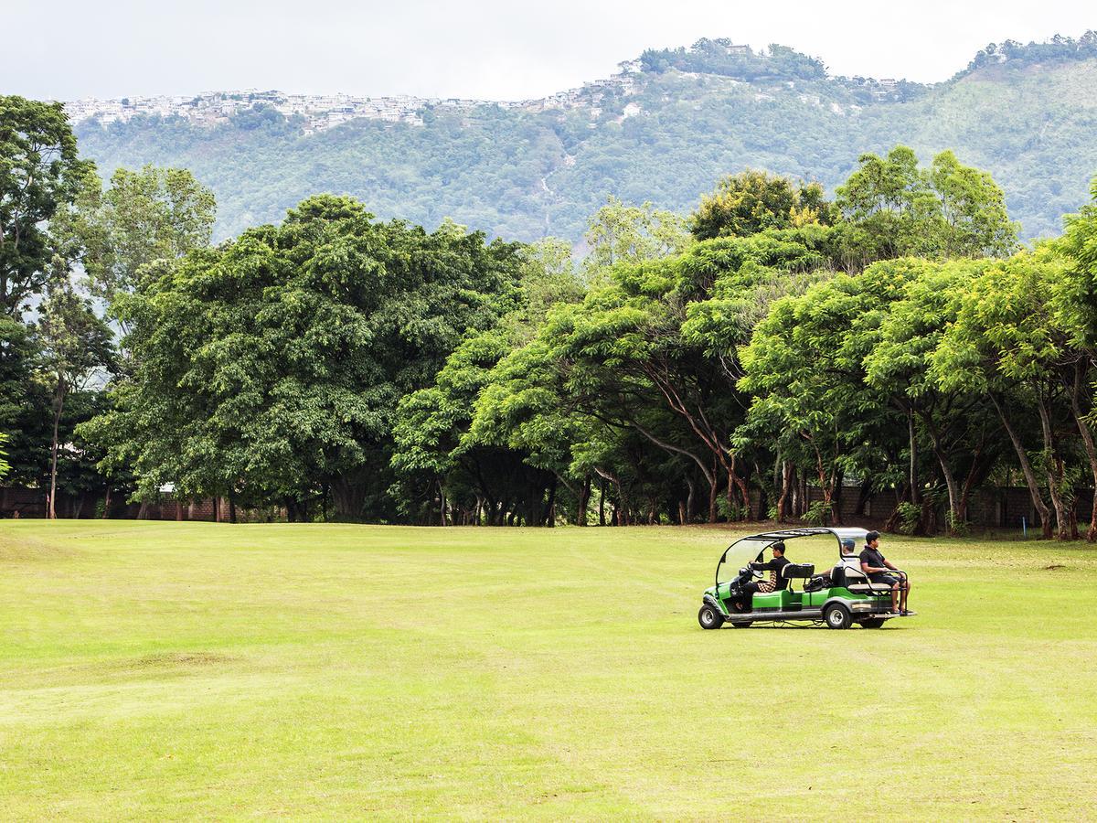 Aye Thar Yar Golf Resort Taunggyi Luaran gambar