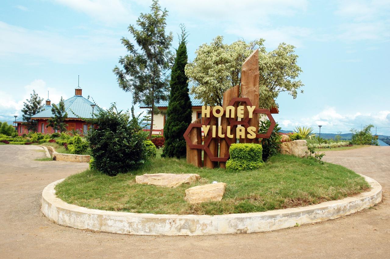 Aye Thar Yar Golf Resort Taunggyi Luaran gambar