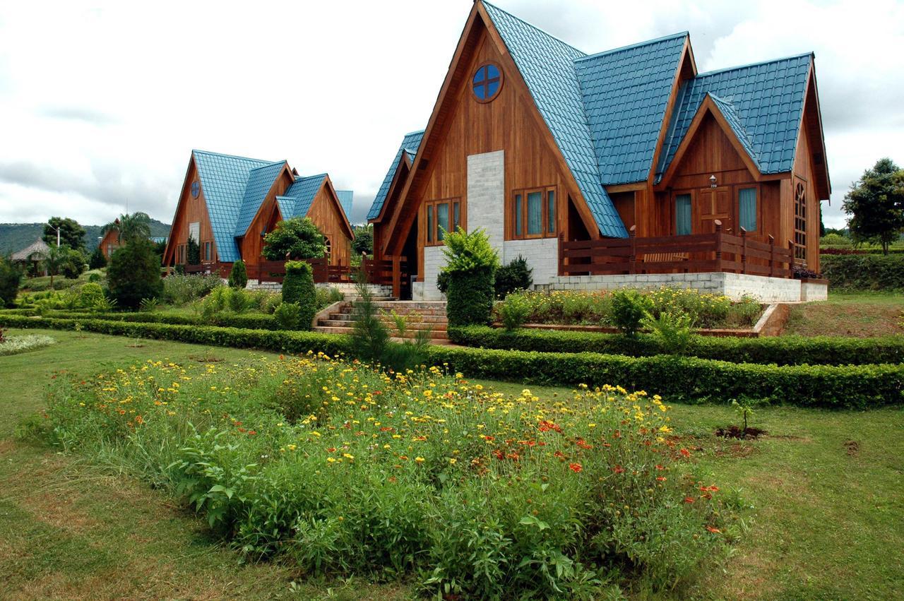 Aye Thar Yar Golf Resort Taunggyi Luaran gambar