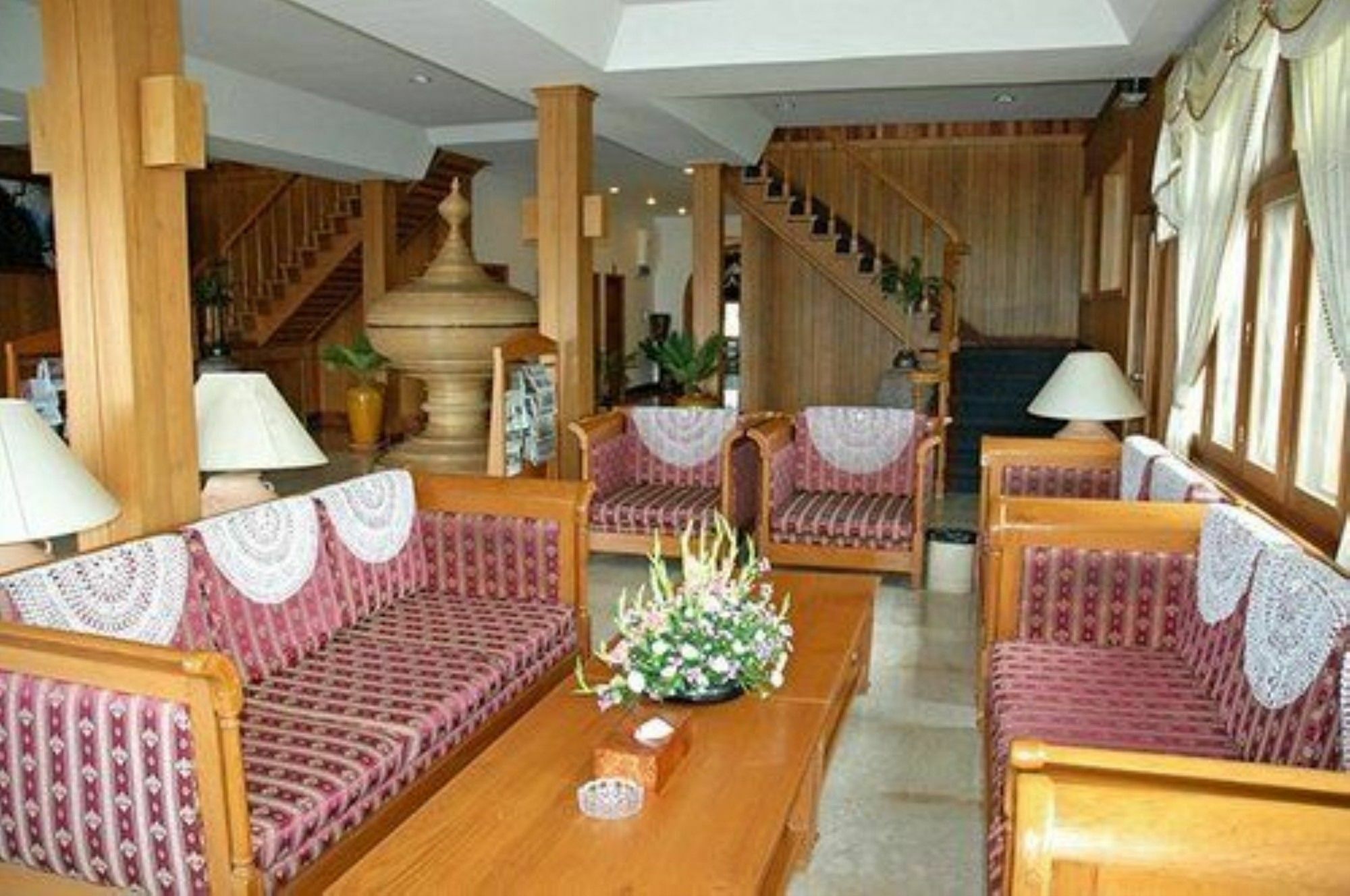Aye Thar Yar Golf Resort Taunggyi Luaran gambar